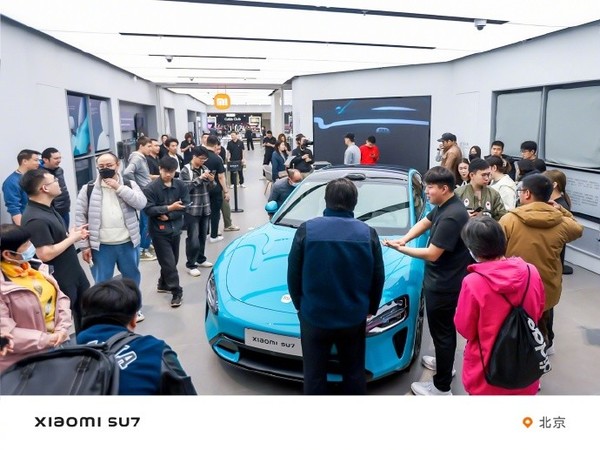 小米汽车销售称SU7对标智界汽车 泄露价格要赔百万